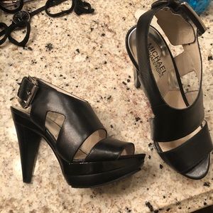 Michael Kors size 4.5